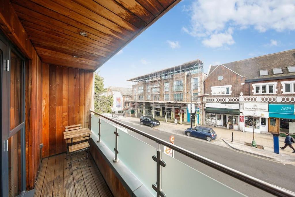 Pleasing 2Bed Flat 10Min To Wimbledon Tennis Court London Exterior foto