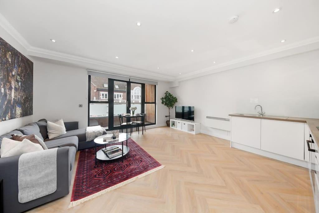 Pleasing 2Bed Flat 10Min To Wimbledon Tennis Court London Exterior foto